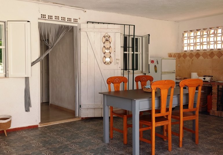 Wiederverkauf - Villa -
Denia