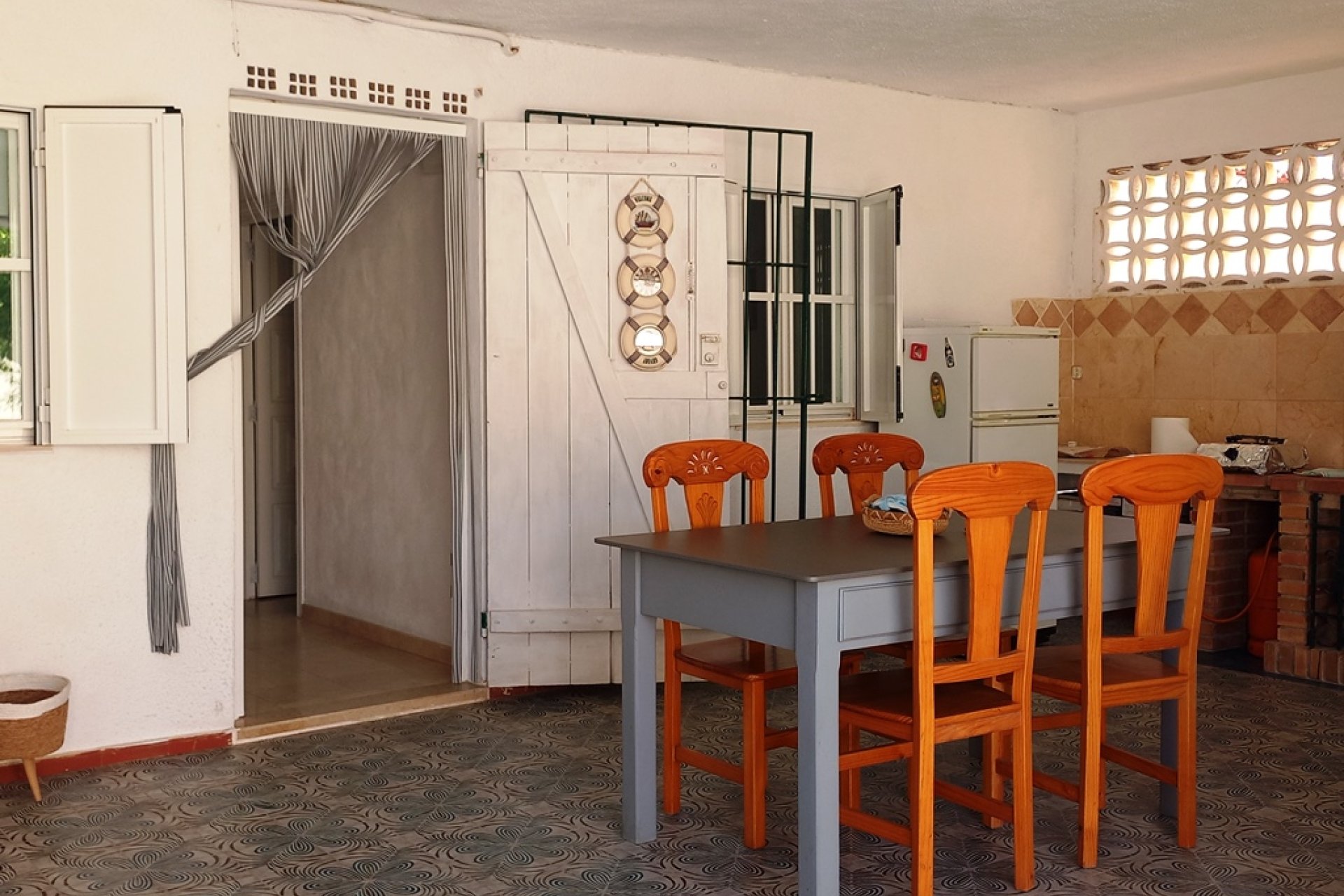 Wiederverkauf - Villa -
Denia