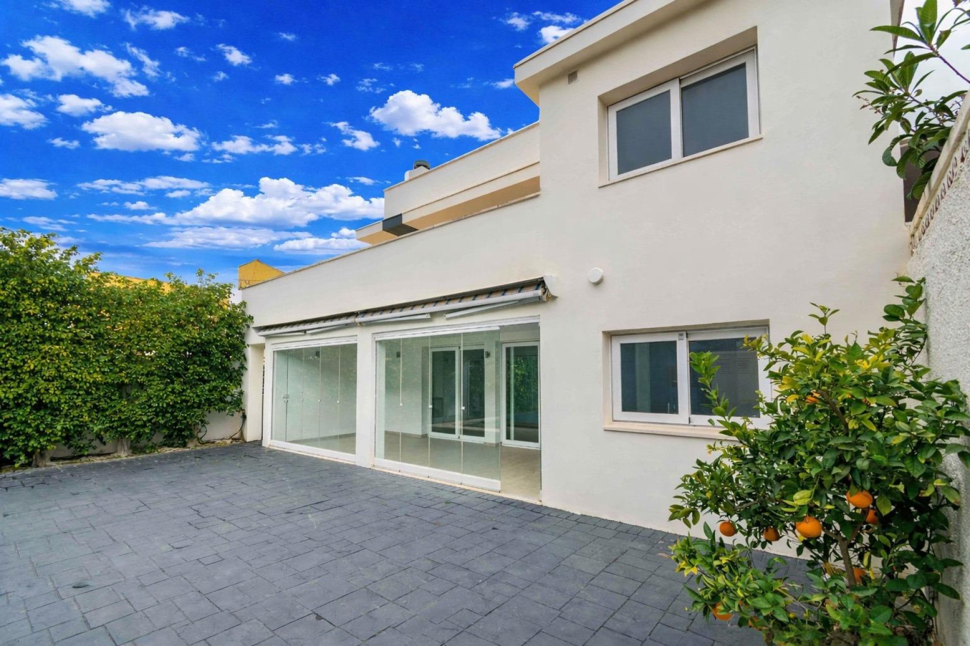 Wiederverkauf - Villa / Doppelhaushälfte -
Alfaz del Pi - Albir