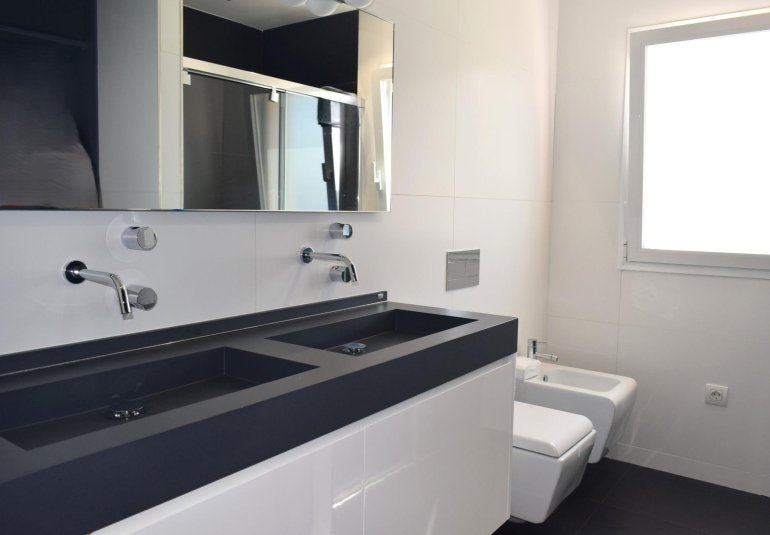 Wiederverkauf - Villa / Doppelhaushälfte -
Alfaz del Pi