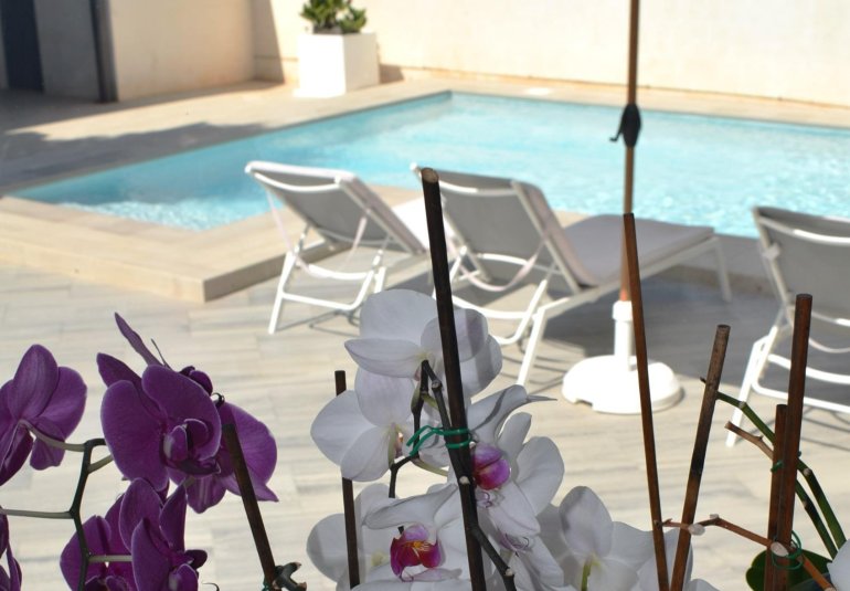 Wiederverkauf - Villa / Doppelhaushälfte -
Alfaz del Pi