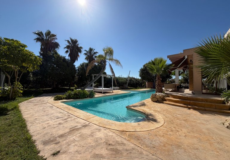 Wiederverkauf - Villa -
Elche - Carrús Oeste