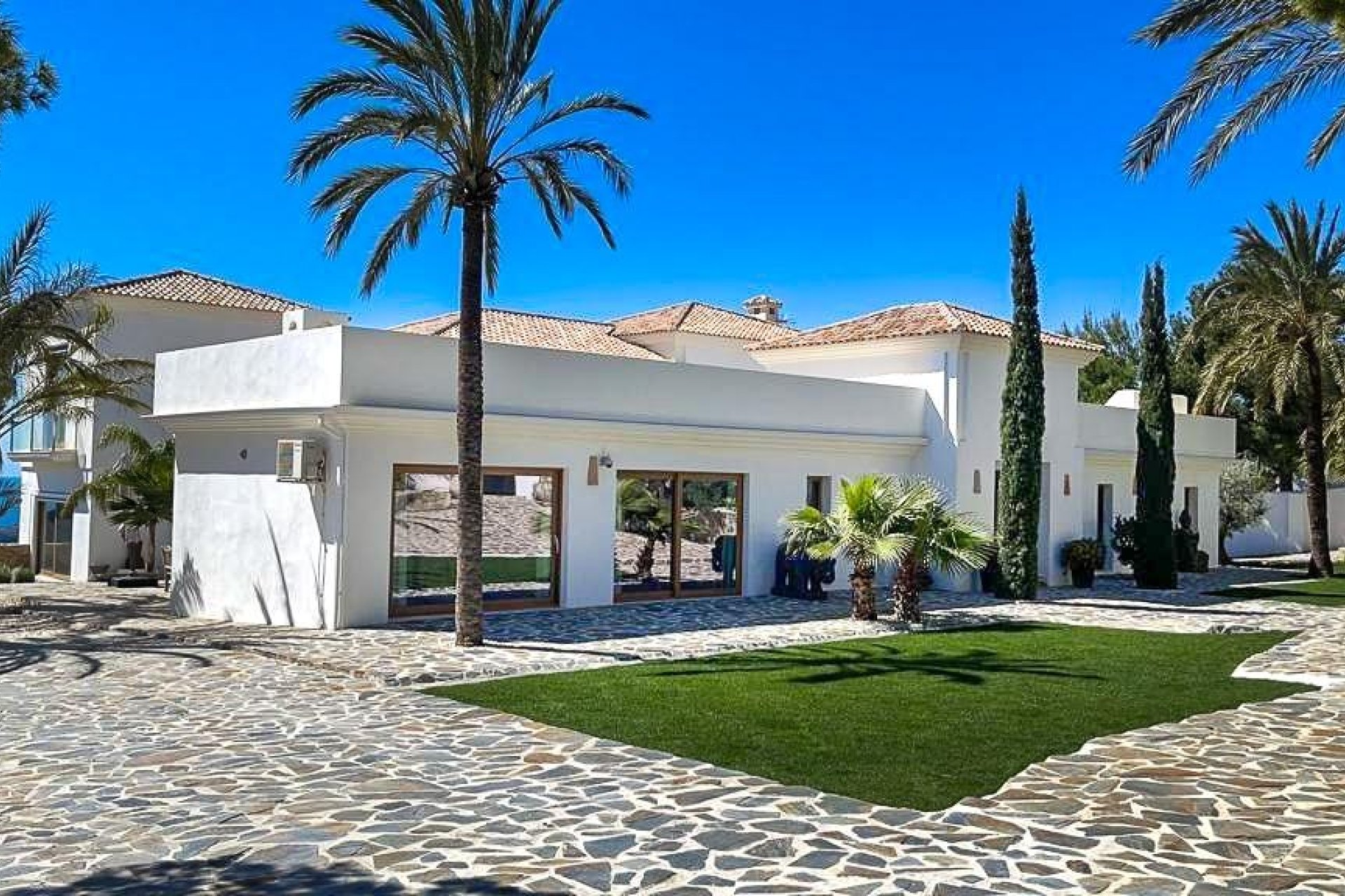 Wiederverkauf - Villa -
Finestrat