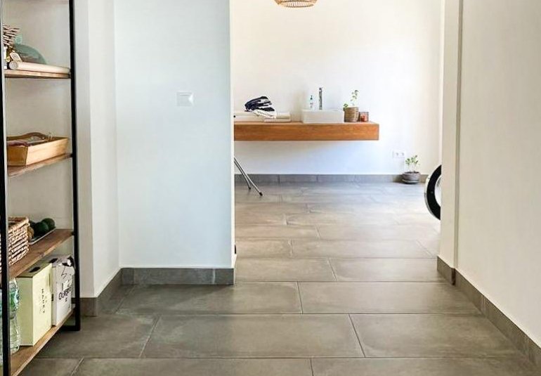 Wiederverkauf - Villa -
Finestrat