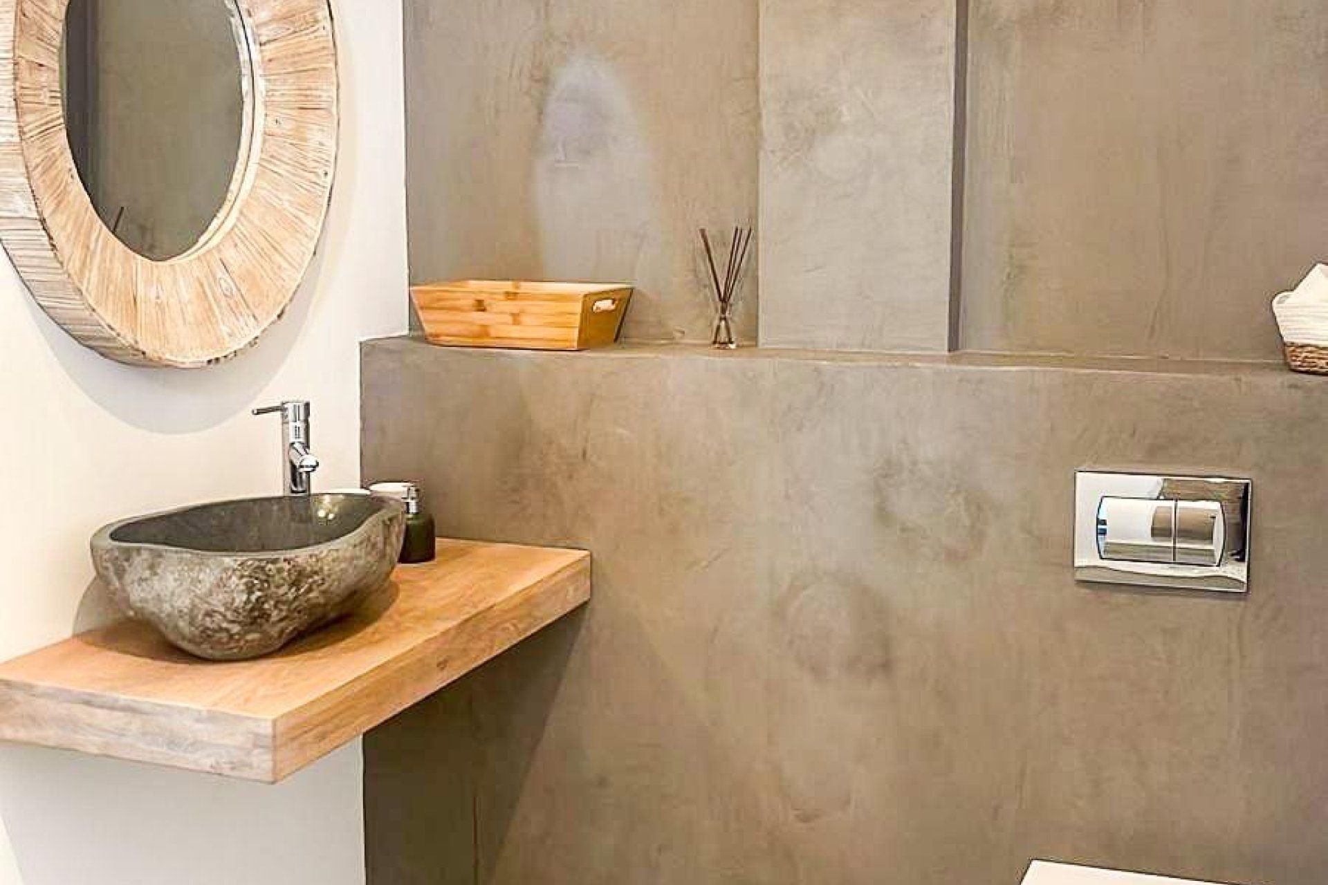 Wiederverkauf - Villa -
Finestrat