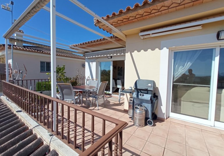 Wiederverkauf - Villa -
La Nucía - La nucia