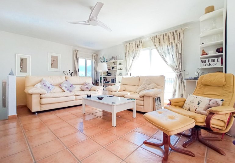 Wiederverkauf - Villa -
La Nucía - La nucia