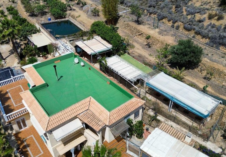 Wiederverkauf - Villa -
La Nucía - La nucia