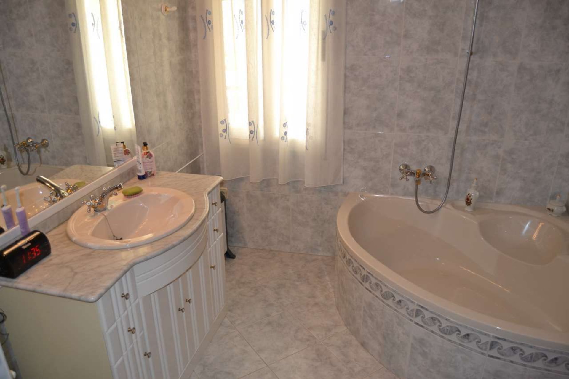 Wiederverkauf - Villa -
La Nucía - La nucia