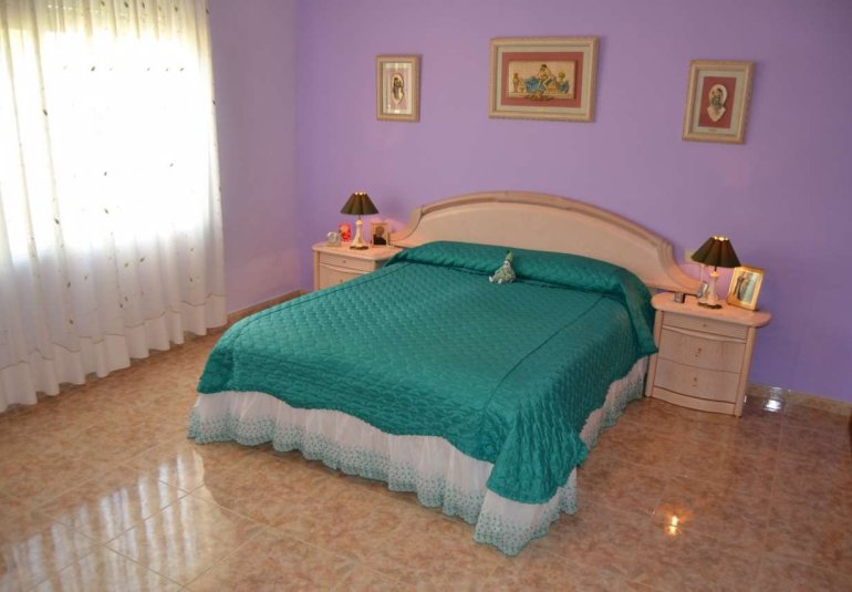 Wiederverkauf - Villa -
La Nucía - La nucia