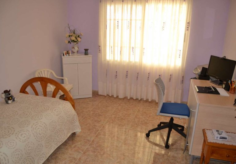 Wiederverkauf - Villa -
La Nucía - La nucia