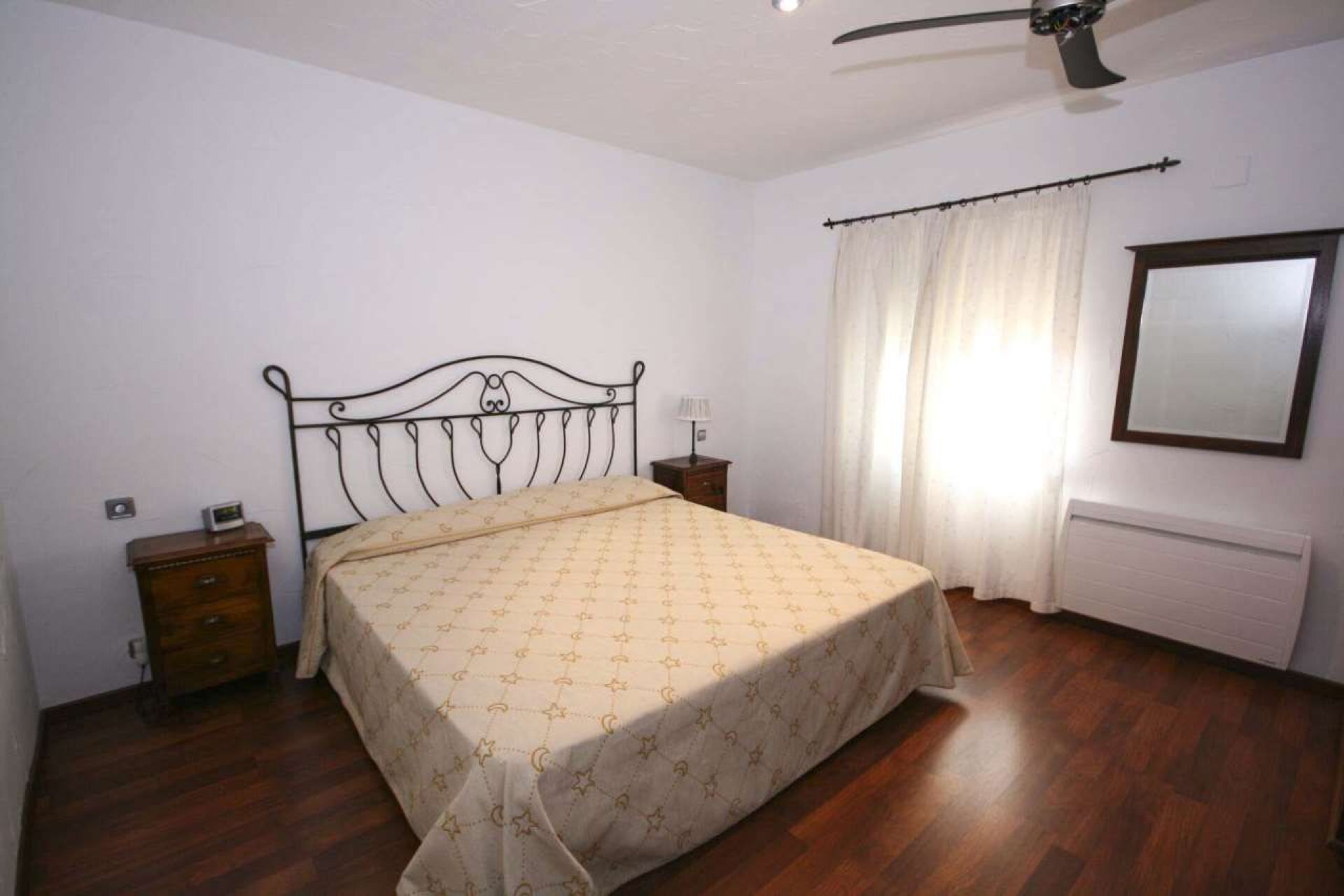 Wiederverkauf - Villa -
La Nucía - La nucia