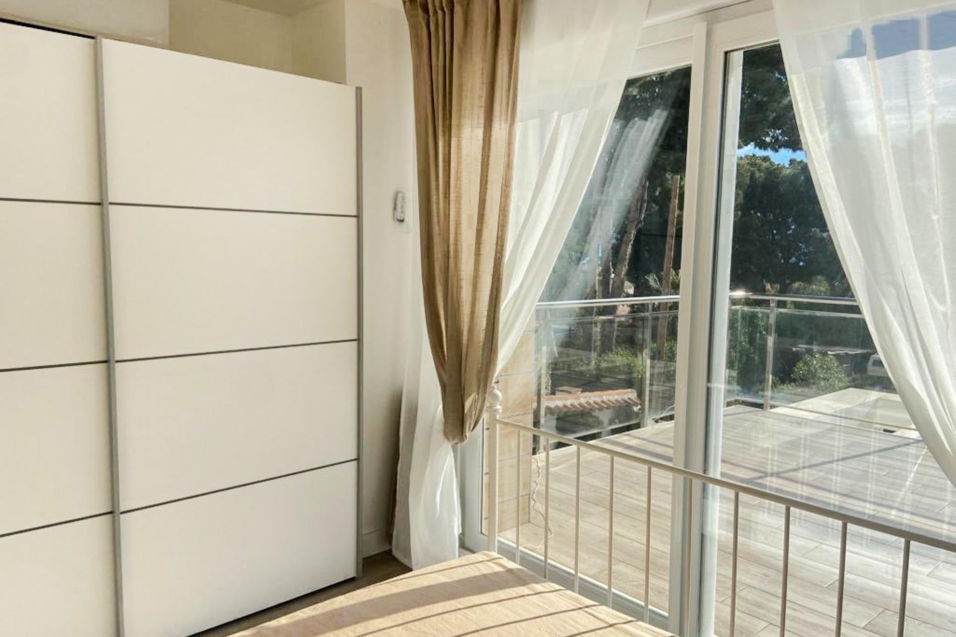 Wiederverkauf - Villa -
La Nucía - La nucia