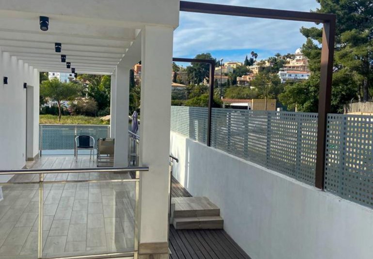 Wiederverkauf - Villa -
La Nucía - La nucia