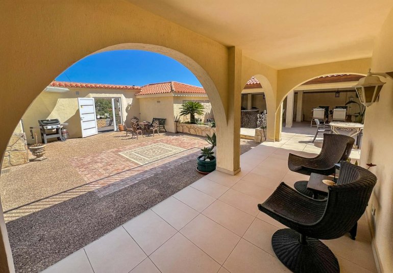 Wiederverkauf - Villa -
La Nucía - La nucia