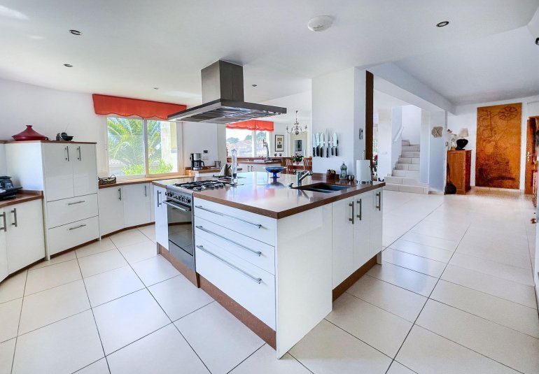 Wiederverkauf - Villa -
La Nucía - La nucia