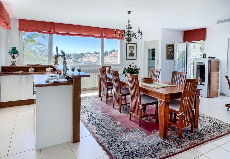 Wiederverkauf - Villa -
La Nucía - La nucia