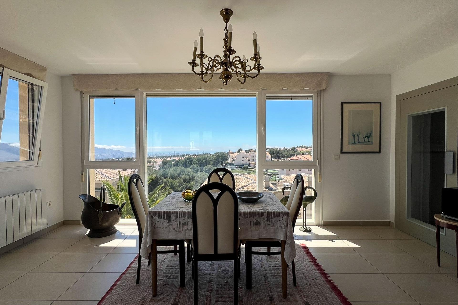 Wiederverkauf - Villa -
La Nucía - La nucia