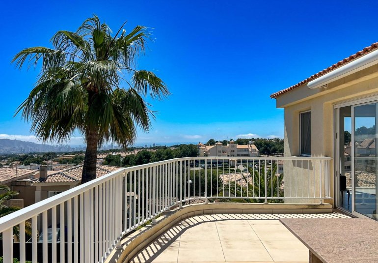 Wiederverkauf - Villa -
La Nucía - La nucia
