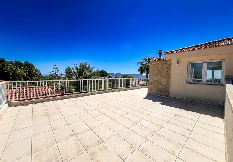 Wiederverkauf - Villa -
La Nucía - La nucia