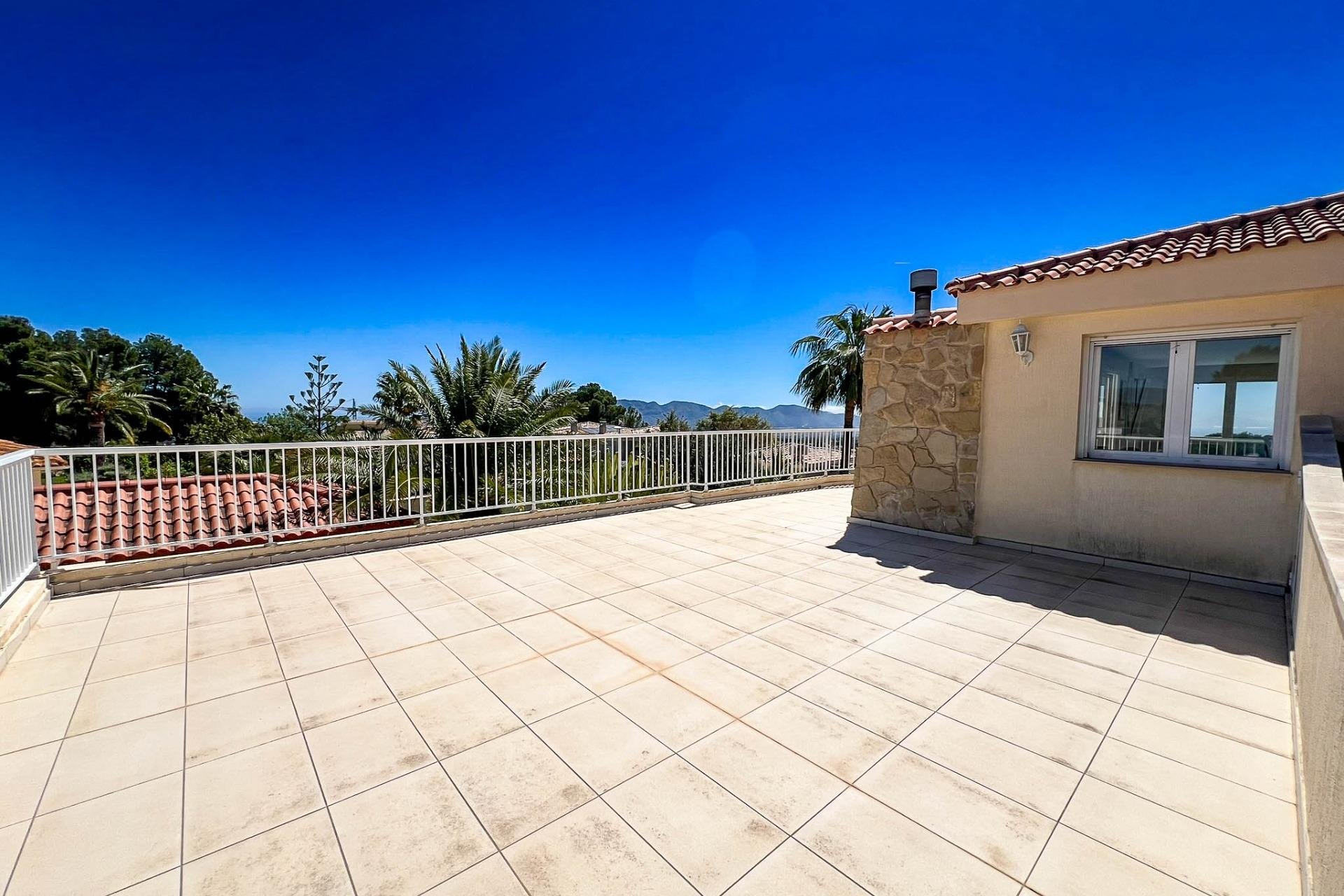 Wiederverkauf - Villa -
La Nucía - La nucia