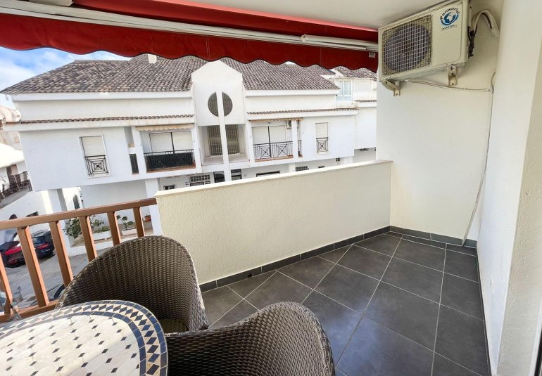 Wiederverkauf - Wohnung -
Altea