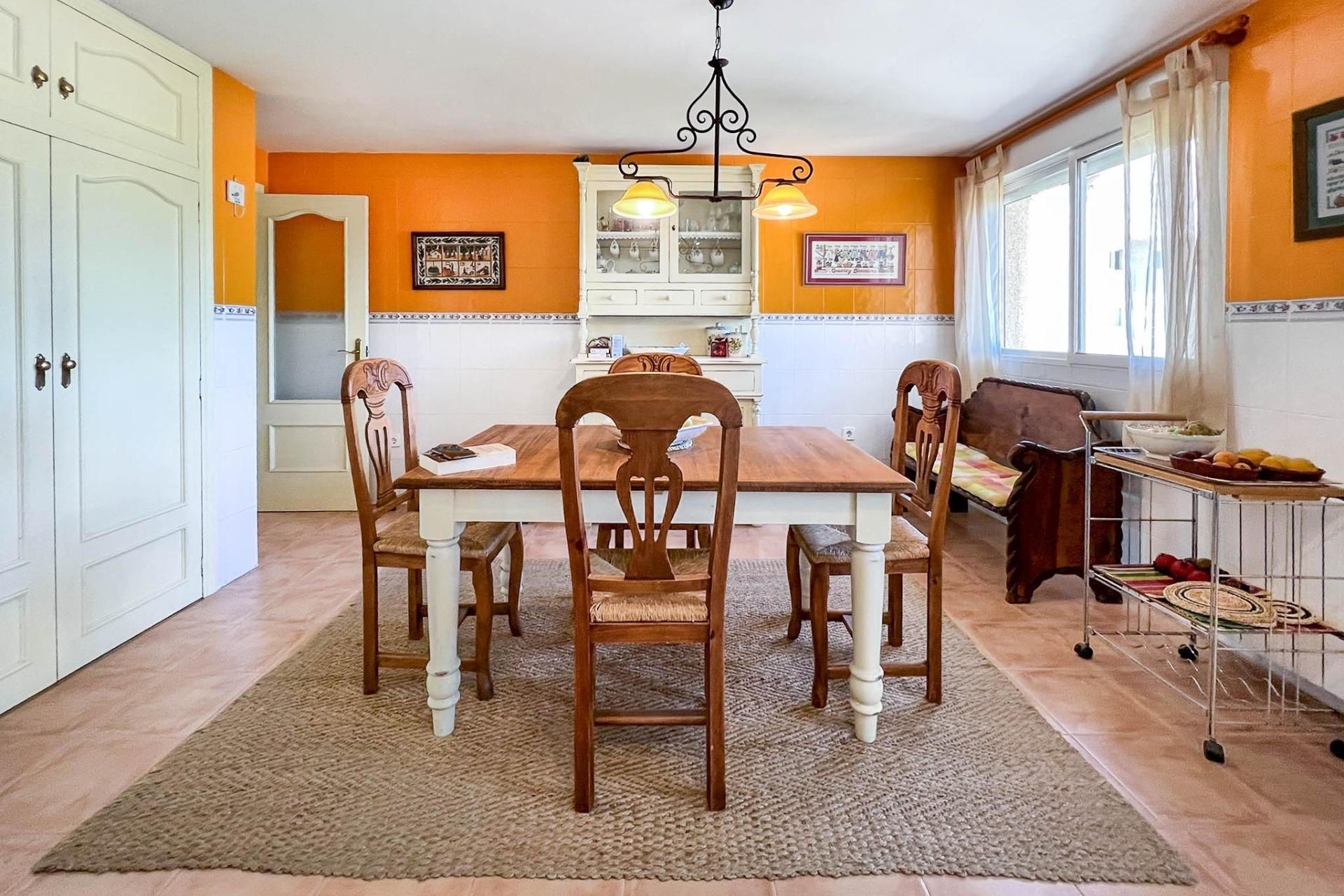 Wiederverkauf - Wohnung -
Altea