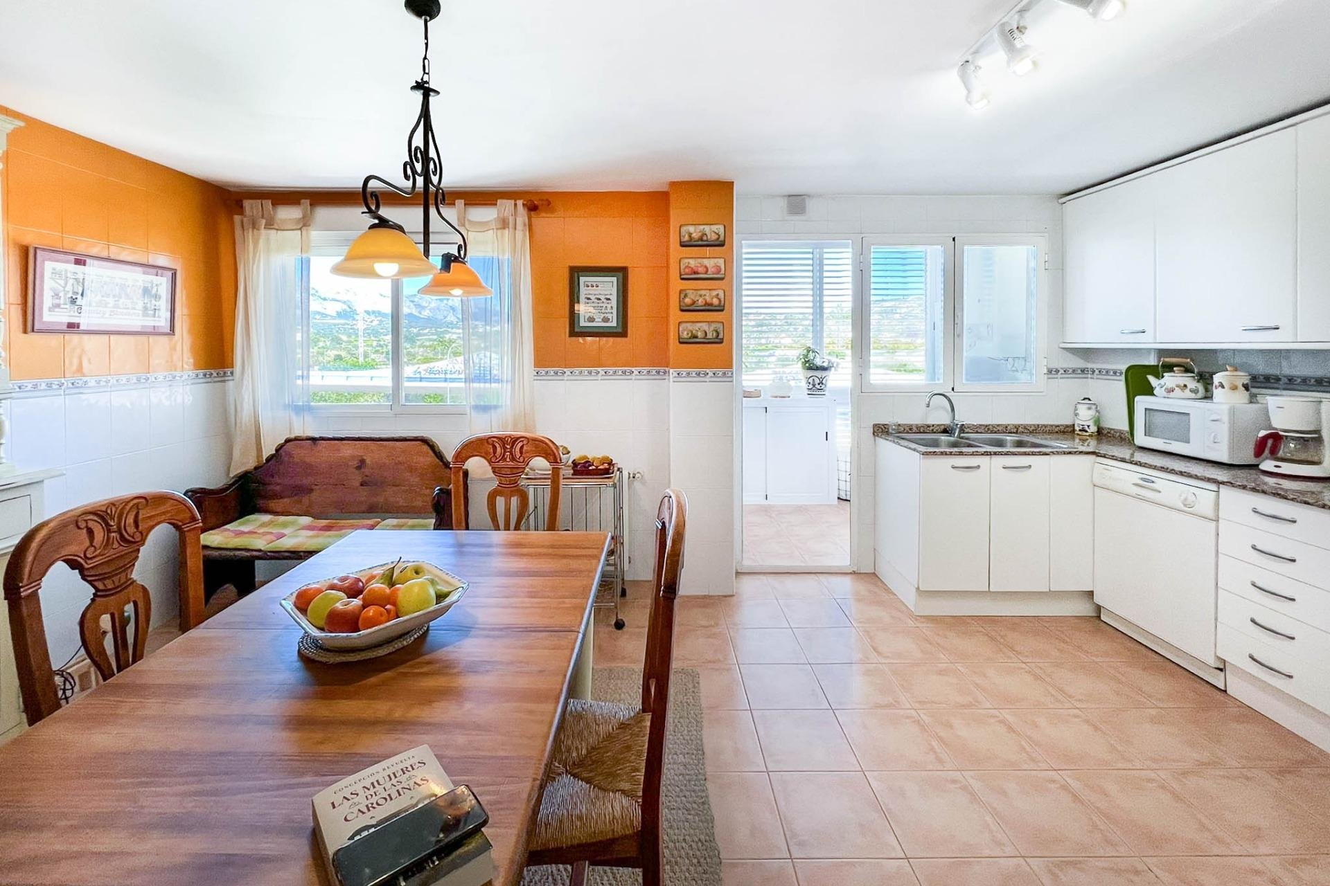 Wiederverkauf - Wohnung -
Altea