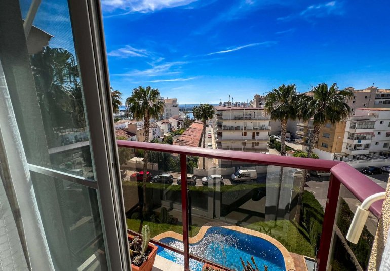 Wiederverkauf - Wohnung -
Altea