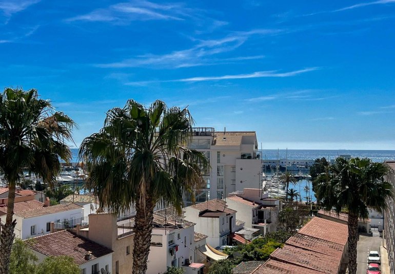 Wiederverkauf - Wohnung -
Altea