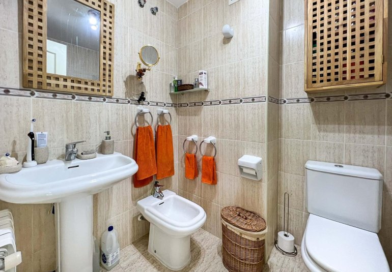 Wiederverkauf - Wohnung -
Altea