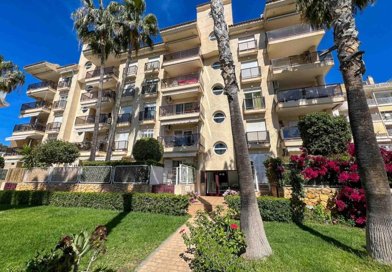 Wiederverkauf - Wohnung -
Altea