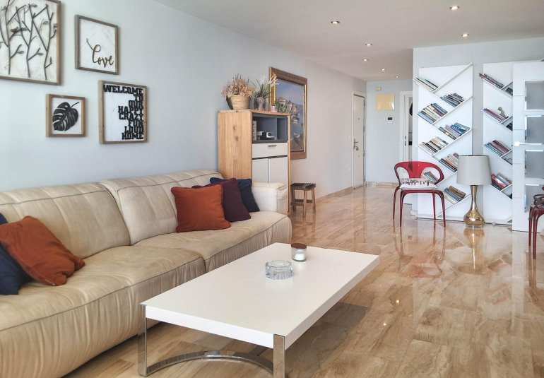 Wiederverkauf - Wohnung -
Benidorm