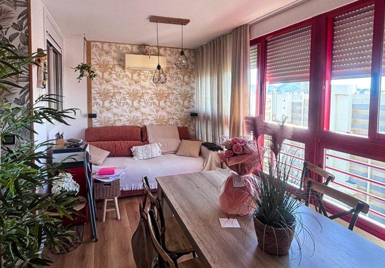 Wiederverkauf - Wohnung -
Benidorm