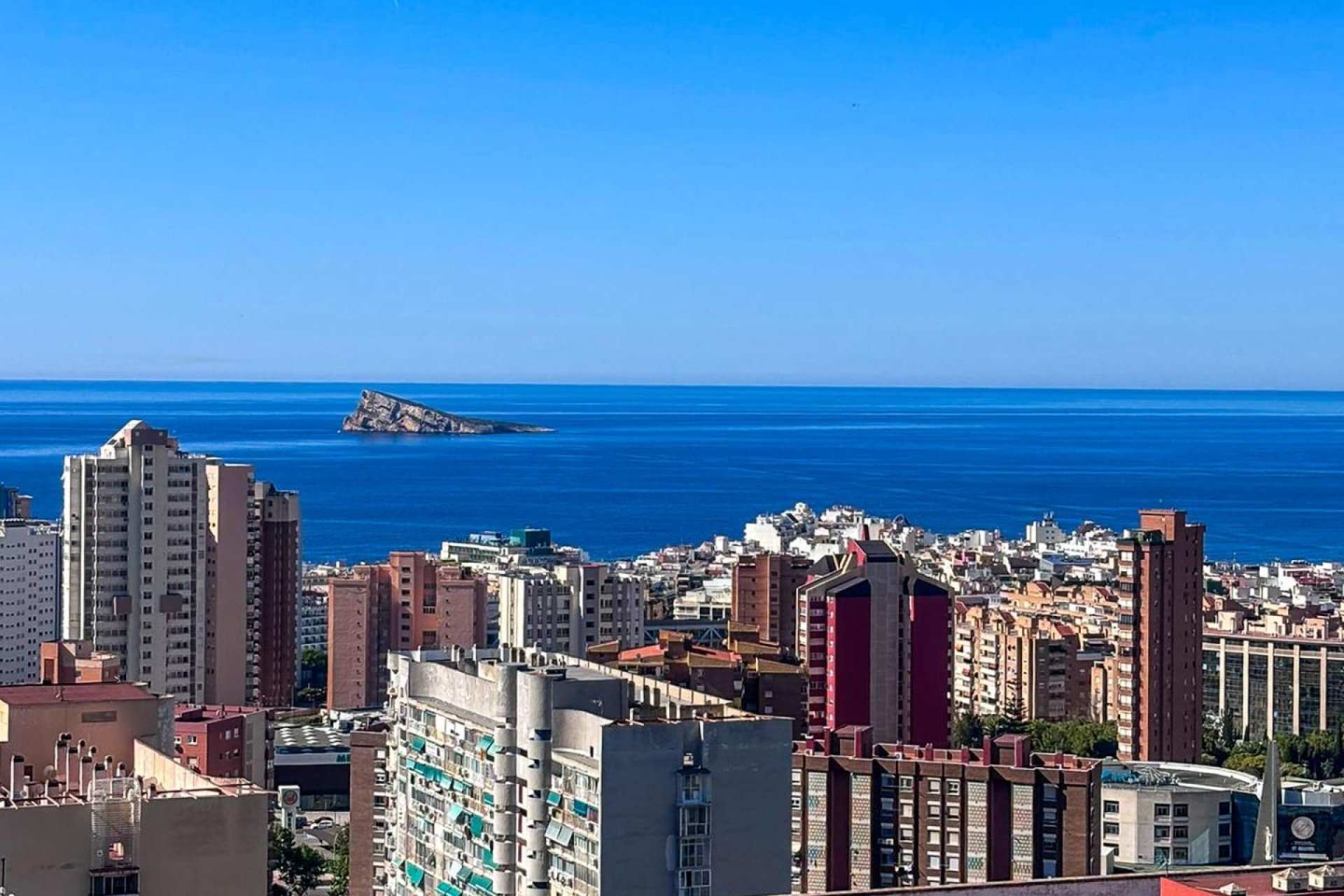 Wiederverkauf - Wohnung -
Benidorm