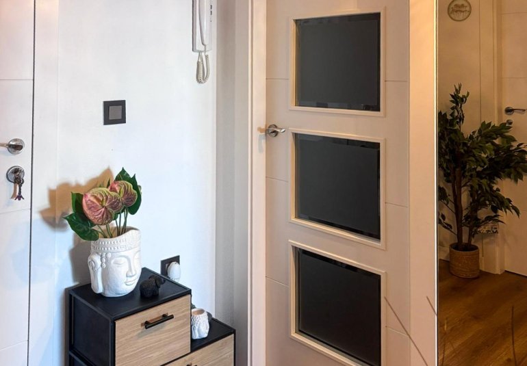 Wiederverkauf - Wohnung -
Benidorm