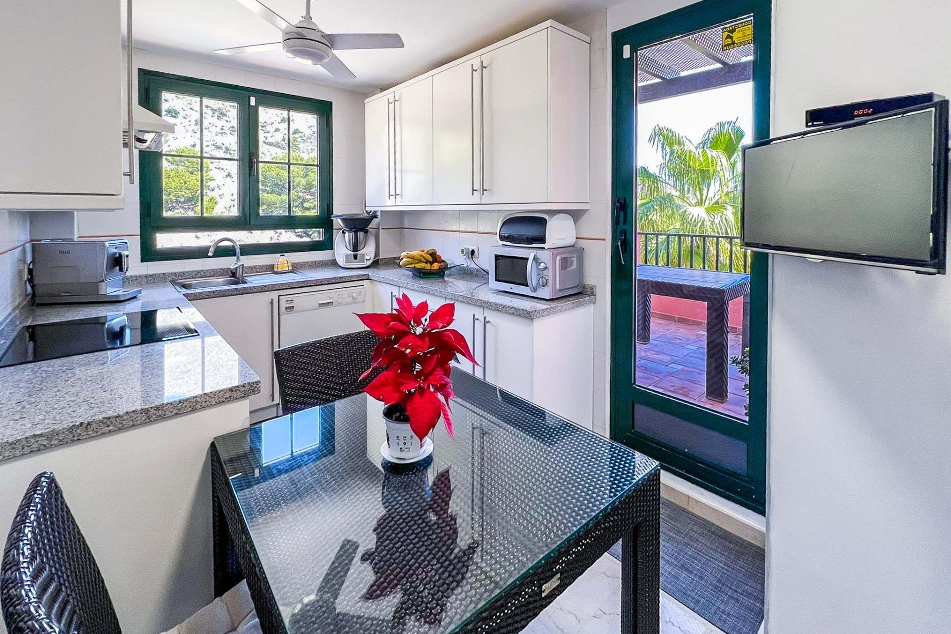 Wiederverkauf - Wohnung -
Finestrat