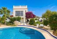 Resale - Villa / Semi semi-detached -
Alfaz del Pi - Albir