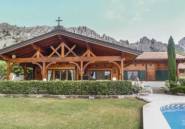 Resale - Villa -
Finestrat