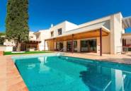 Resale - Villa -
Alfaz del Pi - Albir