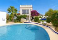 Resale - Villa / Semi semi-detached -
Alfaz del Pi - Albir
