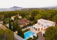Resale - Villa -
Altea - Urbanizaciones