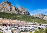 Neue Gebäude - detached -
Polop