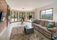 Resale - Villa -
Finestrat