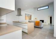 Neue Gebäude - detached -
Daya Nueva