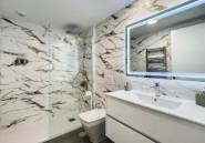 Resale - Apartment / flat -
Finestrat