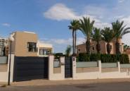 Neue Gebäude - Villa -
Torrevieja