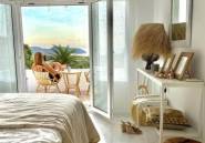 Resale - Villa -
Moraira - Benimeit