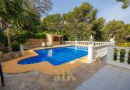Resale - Villa -
Denia - Montgó