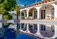 Resale - Villa -
Calpe - Cometa III